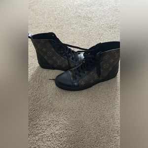 LV Originals N42 or 9USA, I only used them once